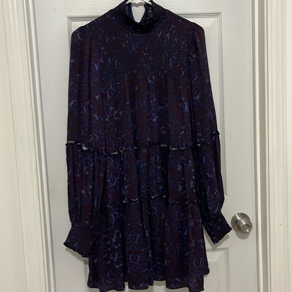 Leopard print long sleeve midi dress. Size Small